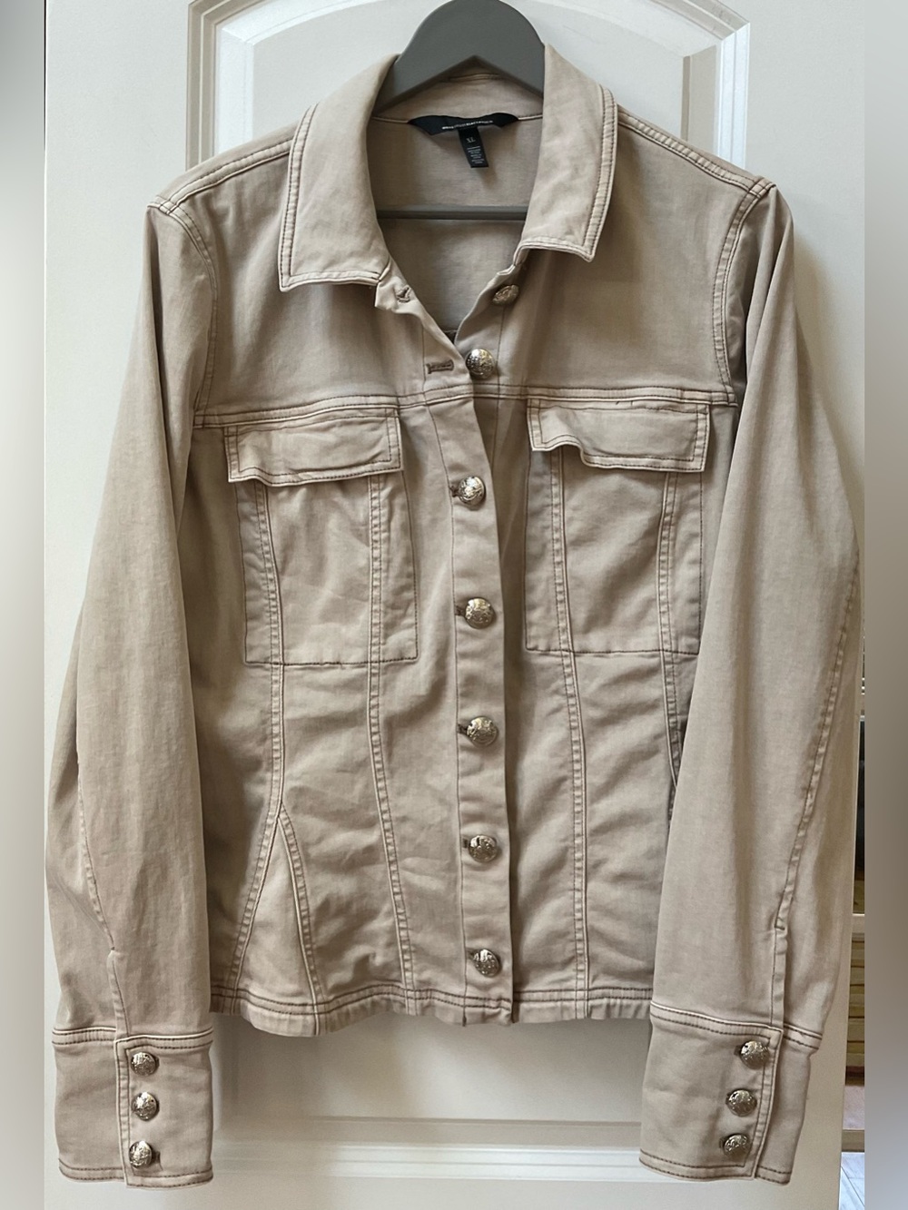 White House Black Market Stretch, Crest Button Jacket